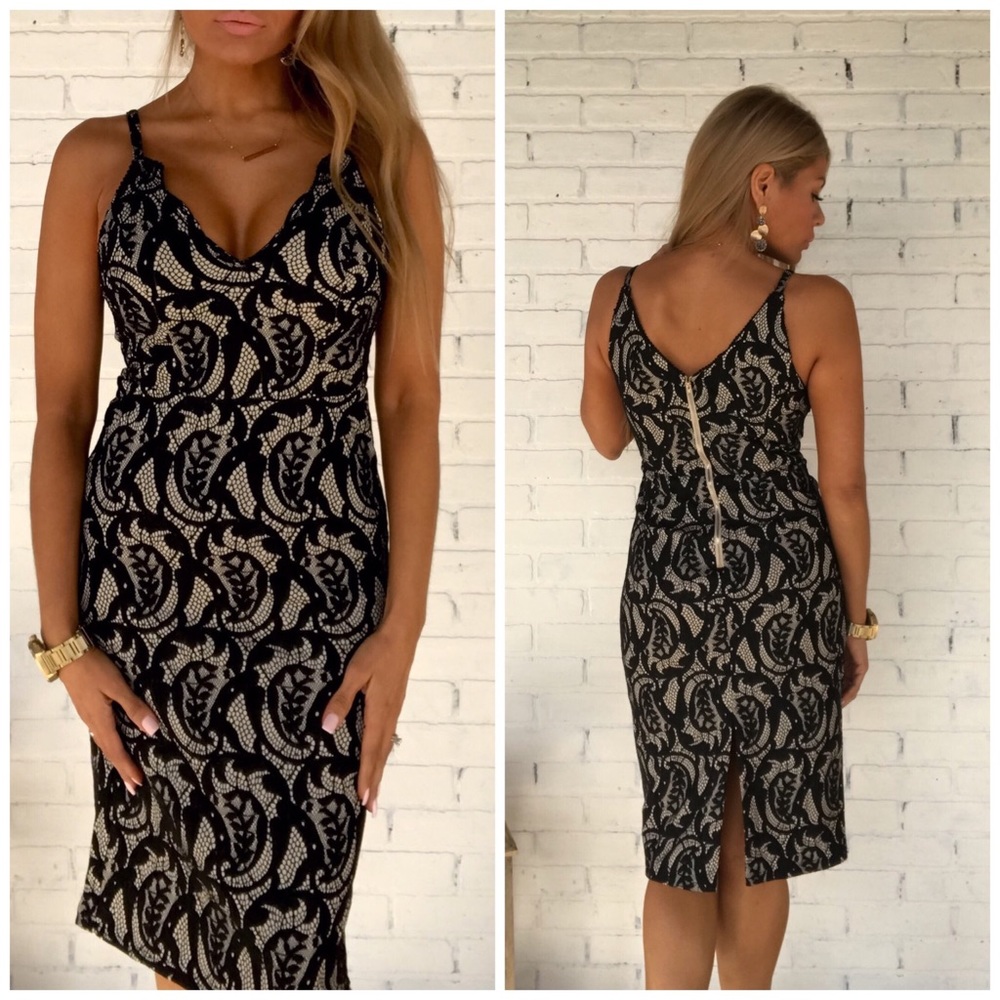 ✨ lace Cami midi dress scalloped neck black